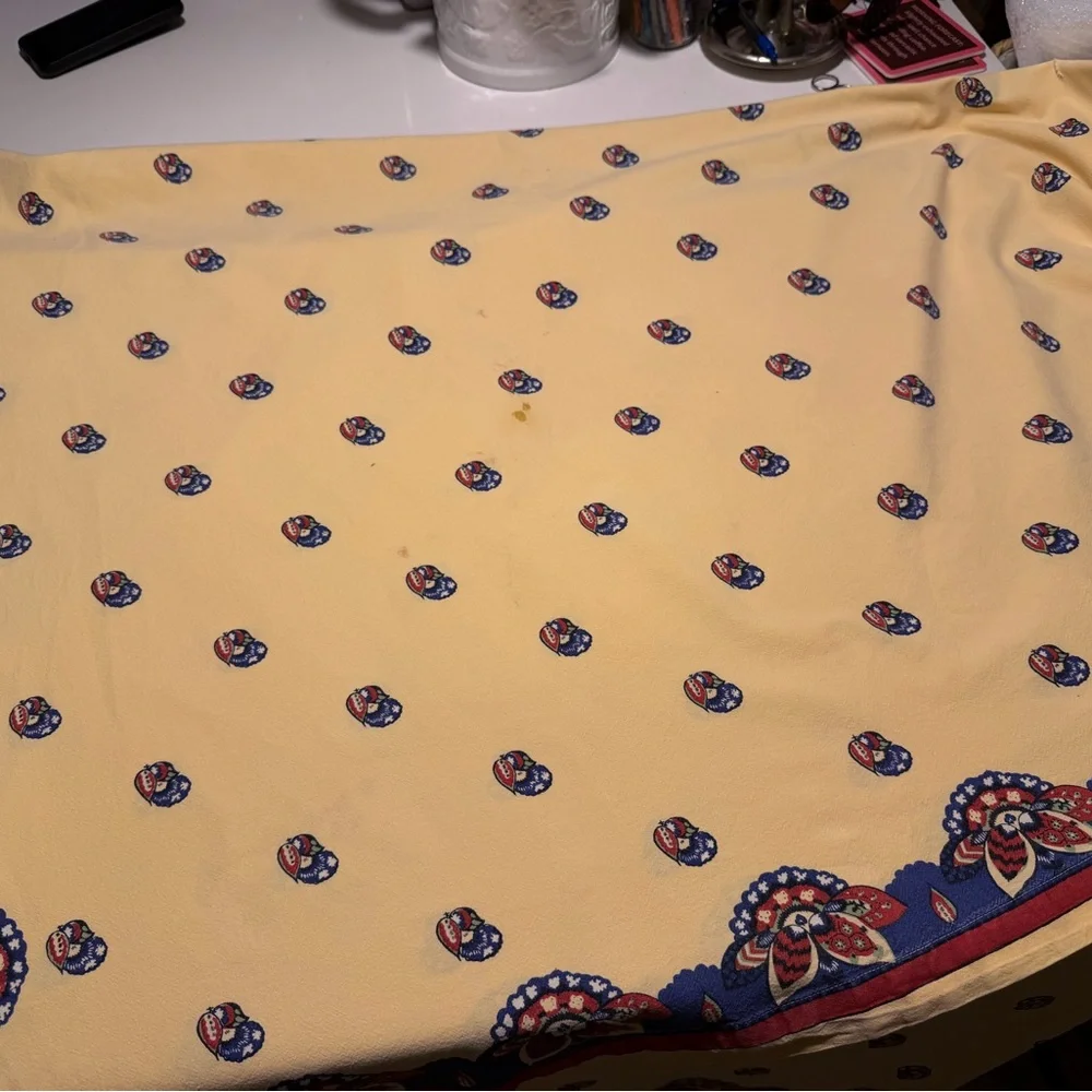 VTG Williams Sonoma French Provence Countryside Tablecloth Gold Red Navy